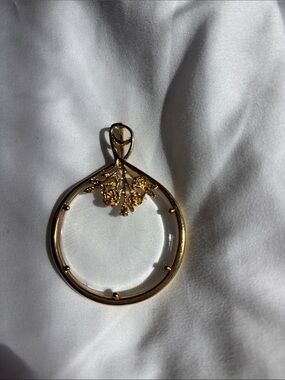 Gold Floral Round Pendant Necklace Charm